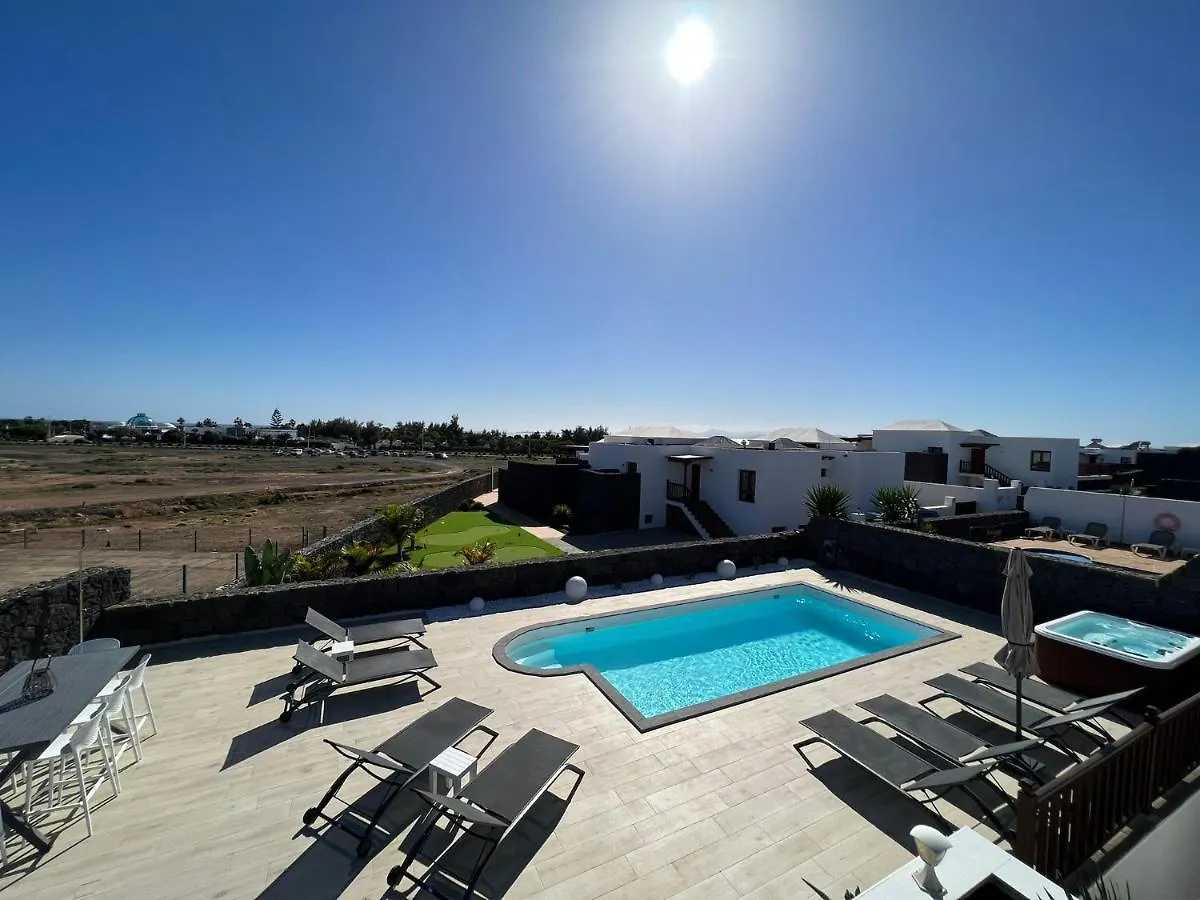 Villa Little Star Playa Blanca  0*, Playa Blanca (Lanzarote) Spain